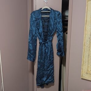 Elegant Blue Women's Robe